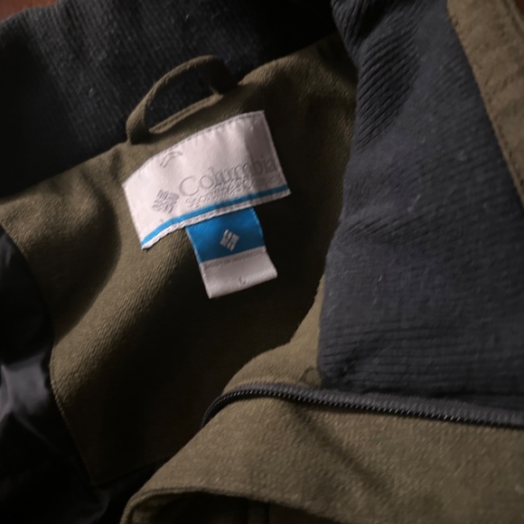 Columbia olive green coat - Picture 2 of 2